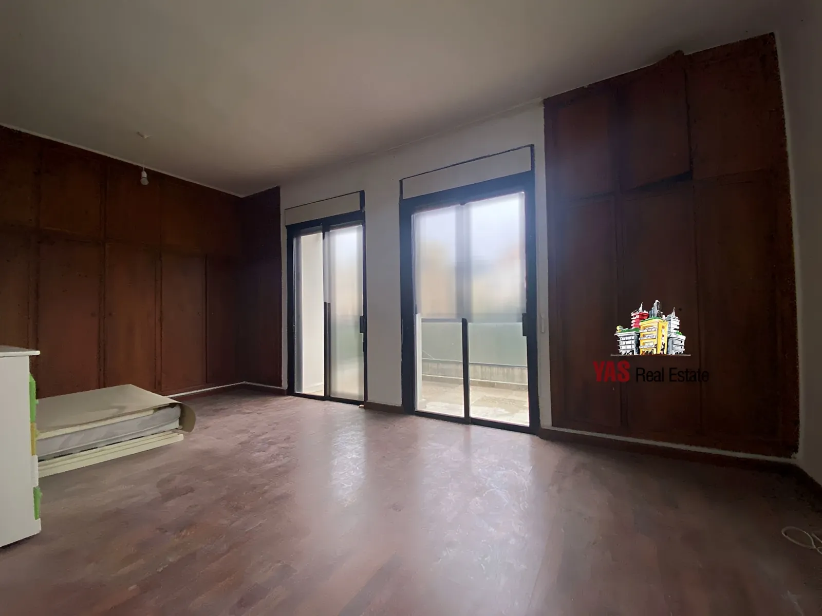 Apartment for Sale in Ballouneh - 2 bed, 2 bath