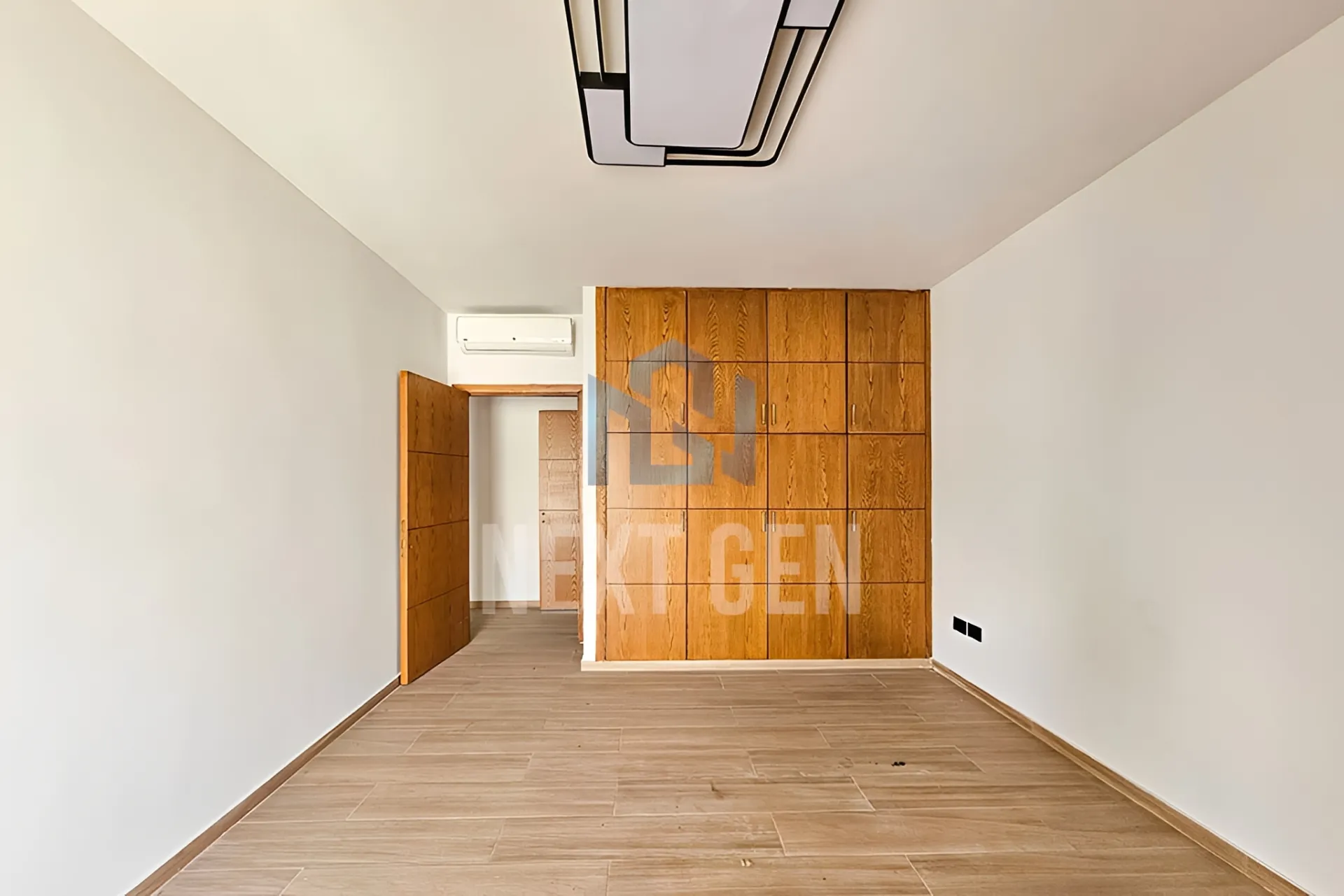 Apartment for sale in Ain Al Mraiseh, Beirut, Lebanon