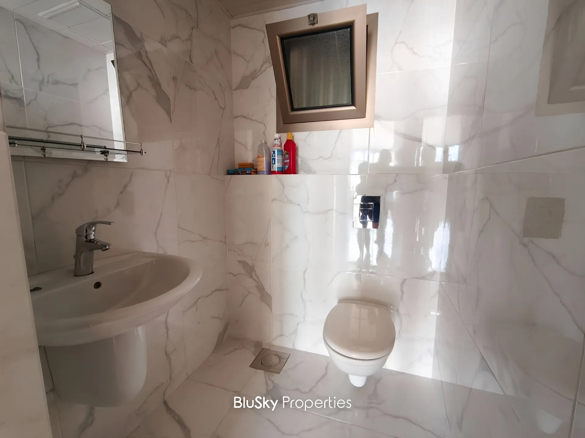 Apartment for rent in Dekwaneh, lebanon
