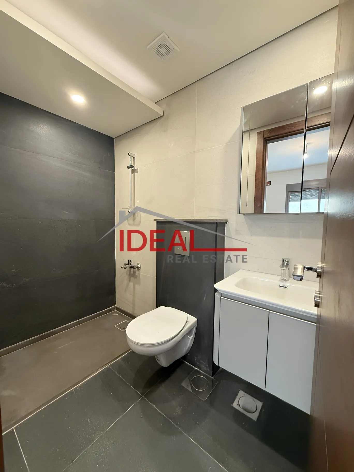 Apartment for sale in Naqqache, Lebanon