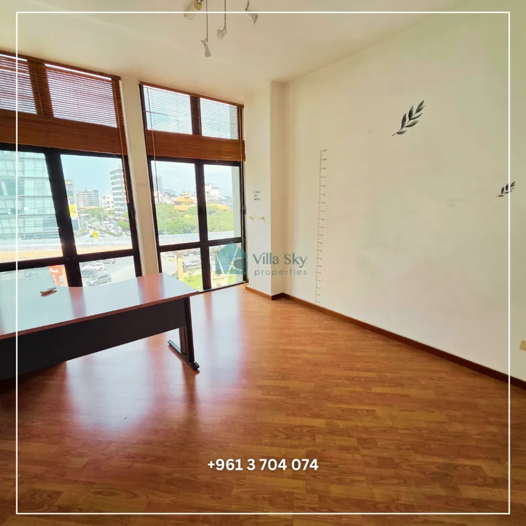 Clinic for rent in Sin El Fil, Lebanon