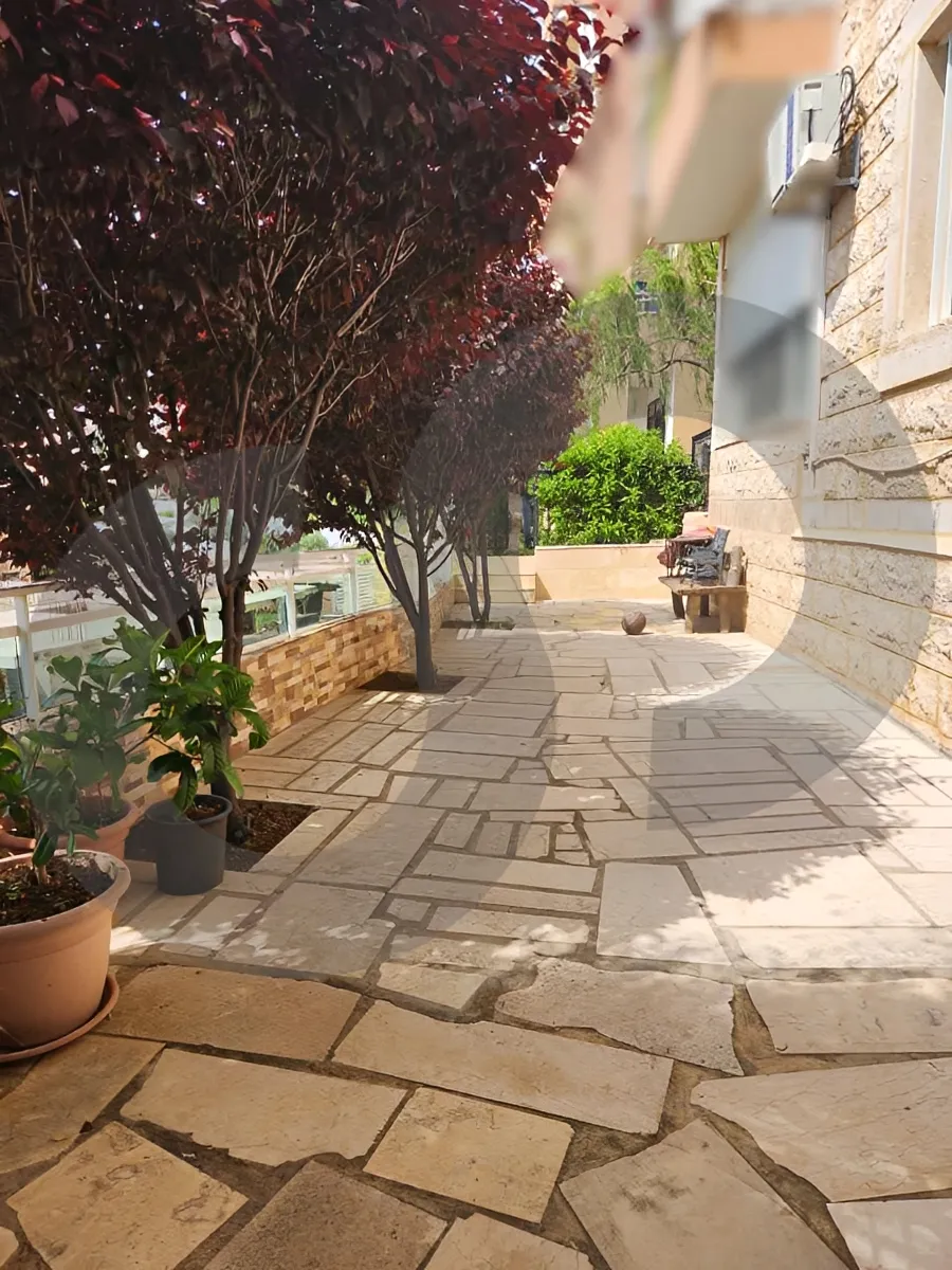 Apartment for Sale in Aamchit, Lebanon - 2 bed, 2 bath