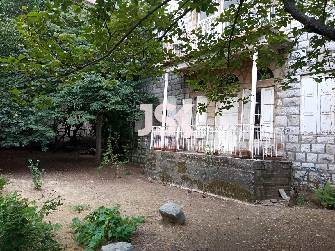 Villa for Sale in Bikfaiya, Lebanon
