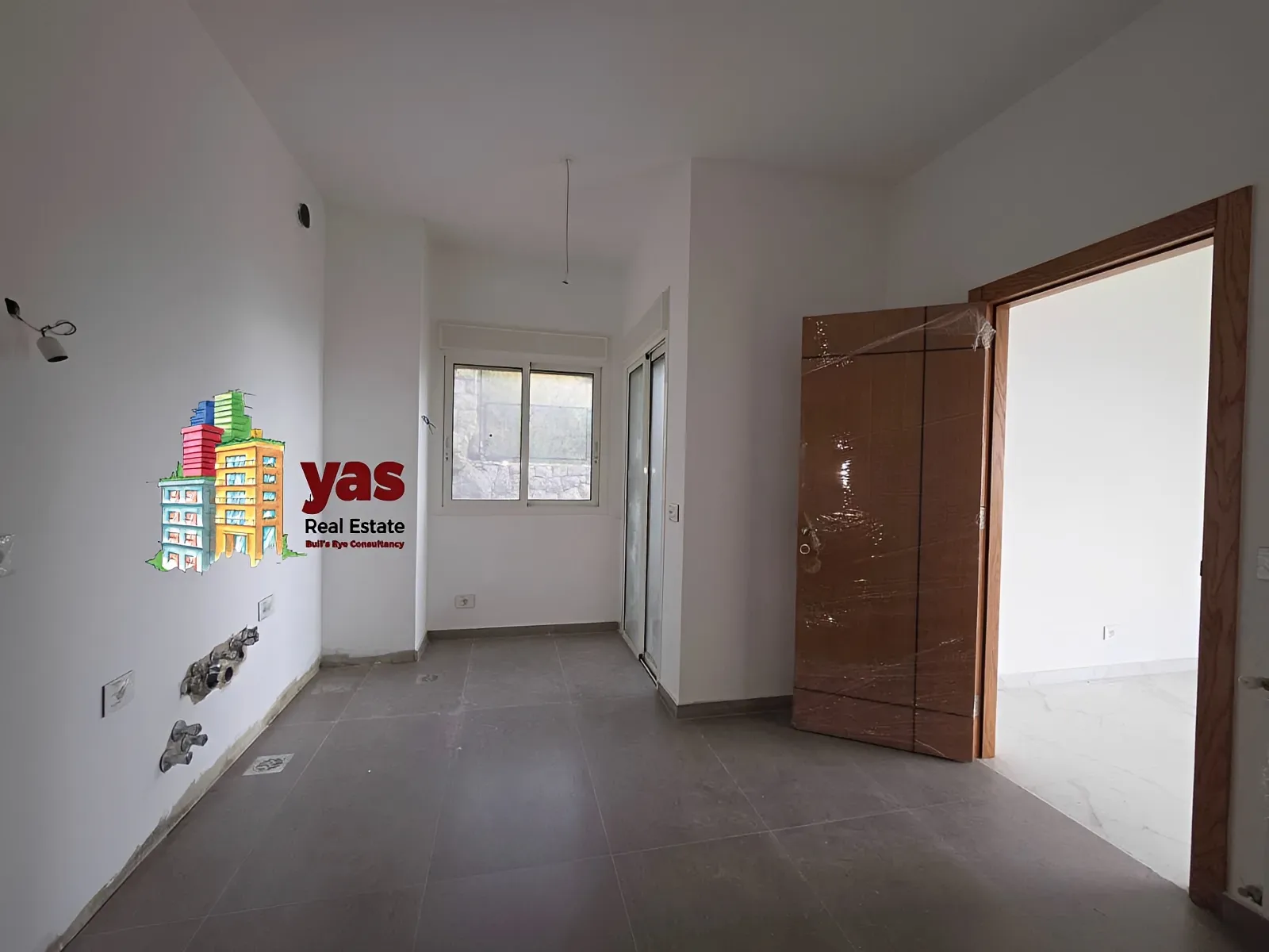Apartment for Sale in Ballouneh