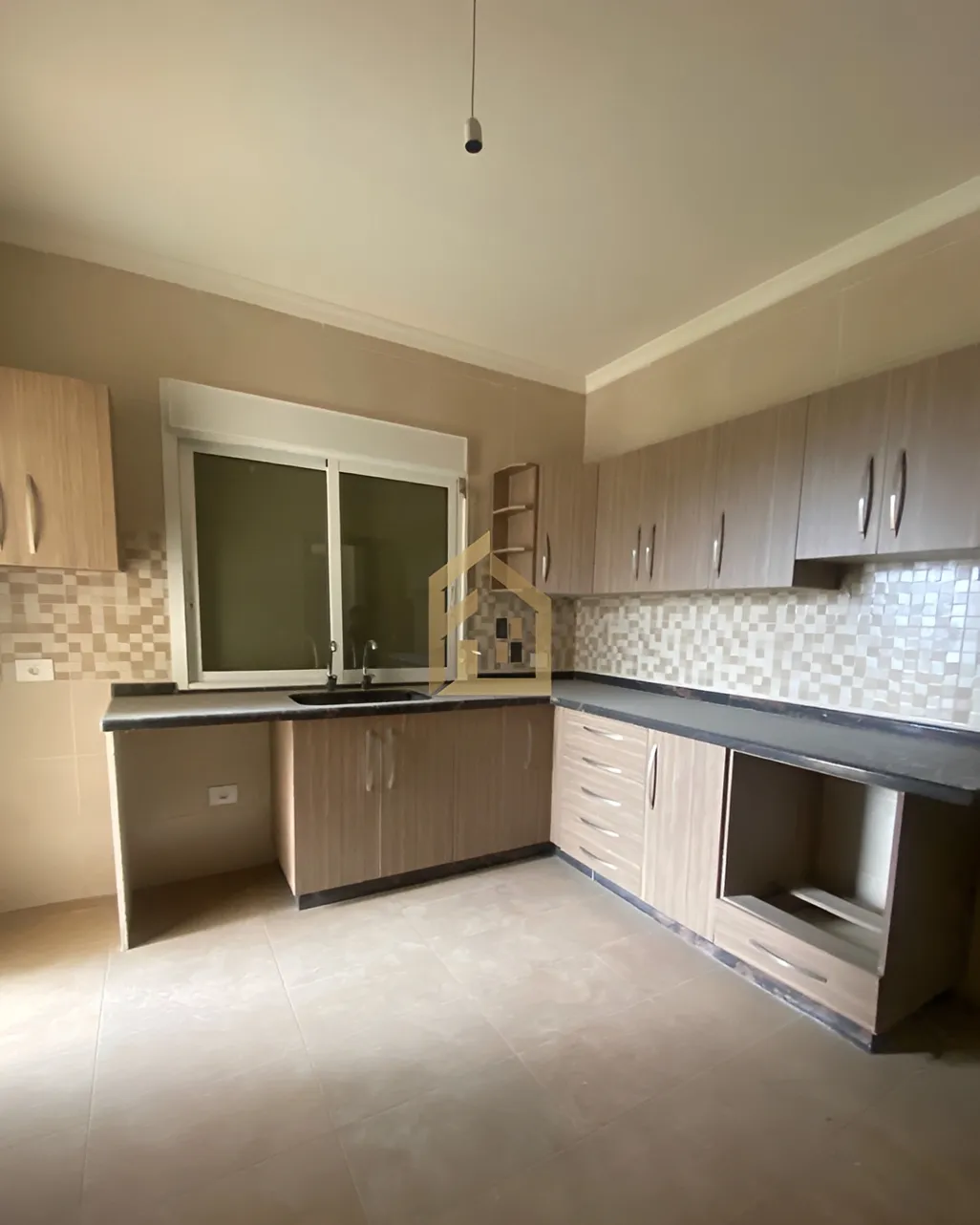 Duplex for sale in Ajaltoun, Lebanon - 4 bed, 3 bath