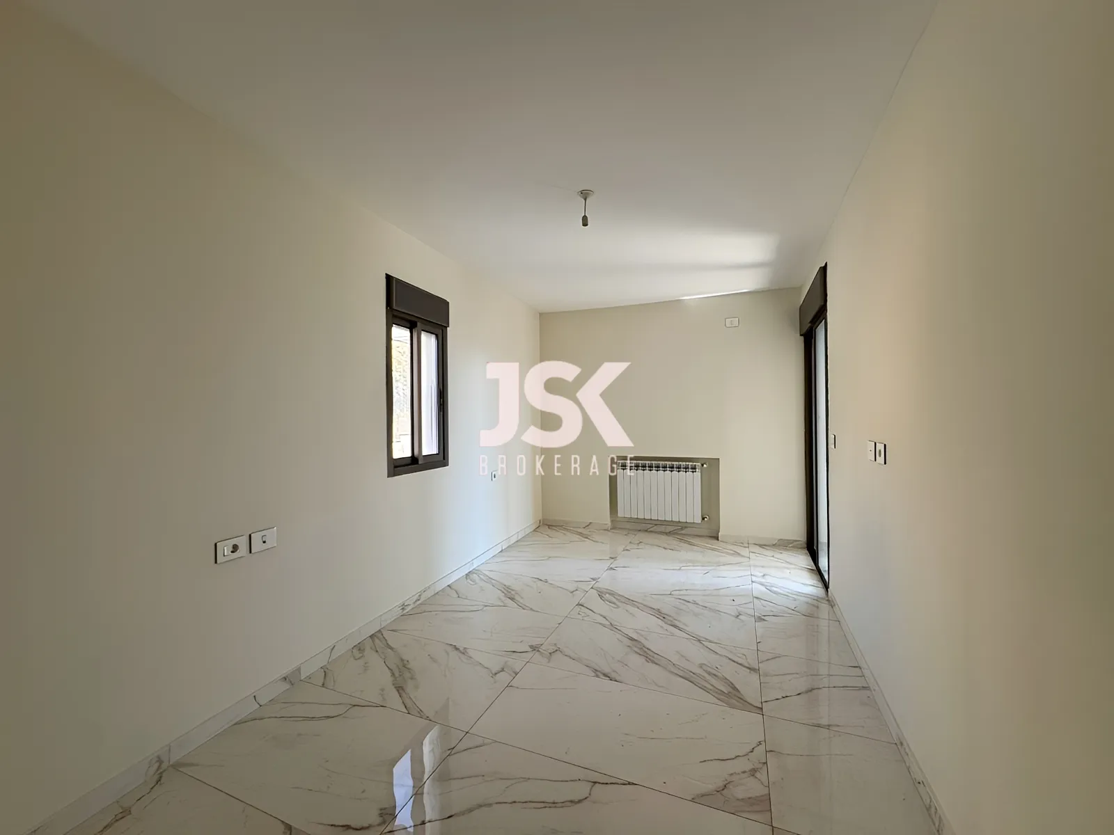 Apartment for Sale in Mar Moussa El Douar