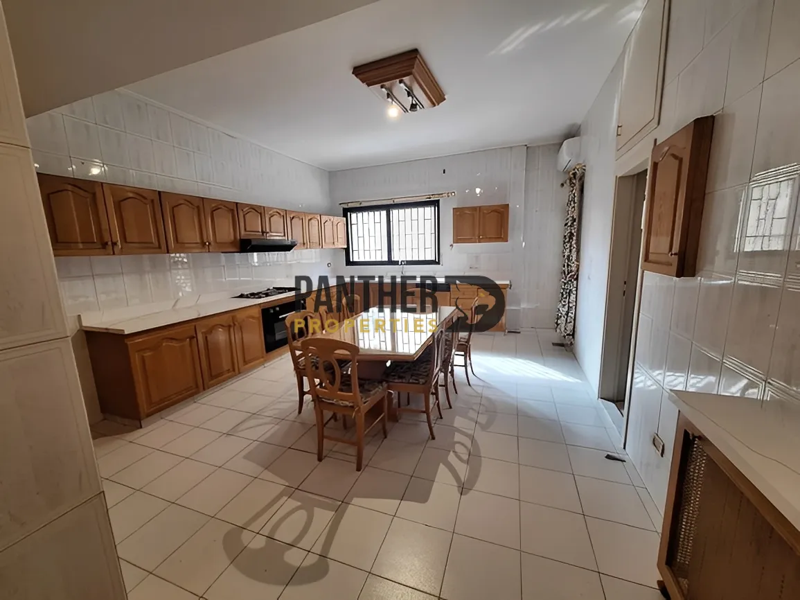 Apartment for Rent in Horch Tabet - 2 bed, 4 bath