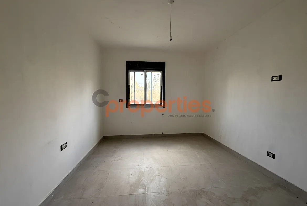 Apartment for Sale in Cornet Chahwan