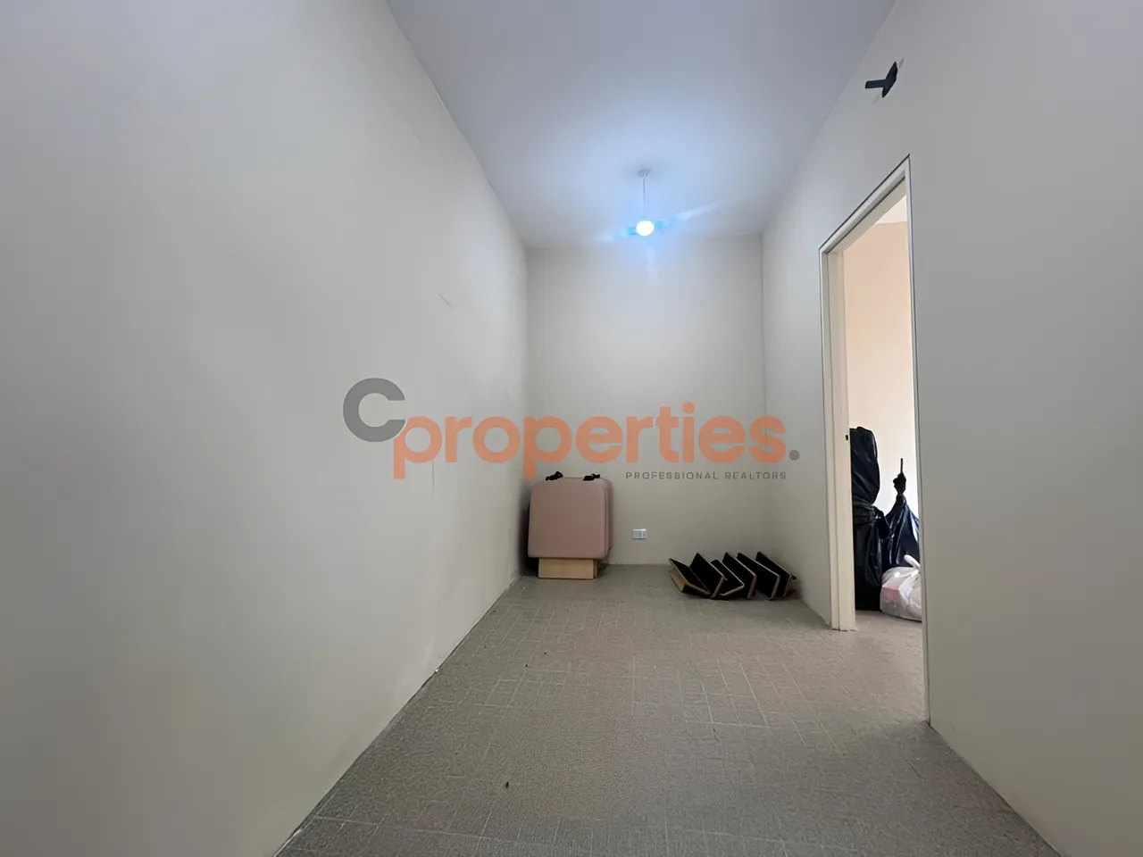 Office for rent in Hamra, Beirut, Lebanon