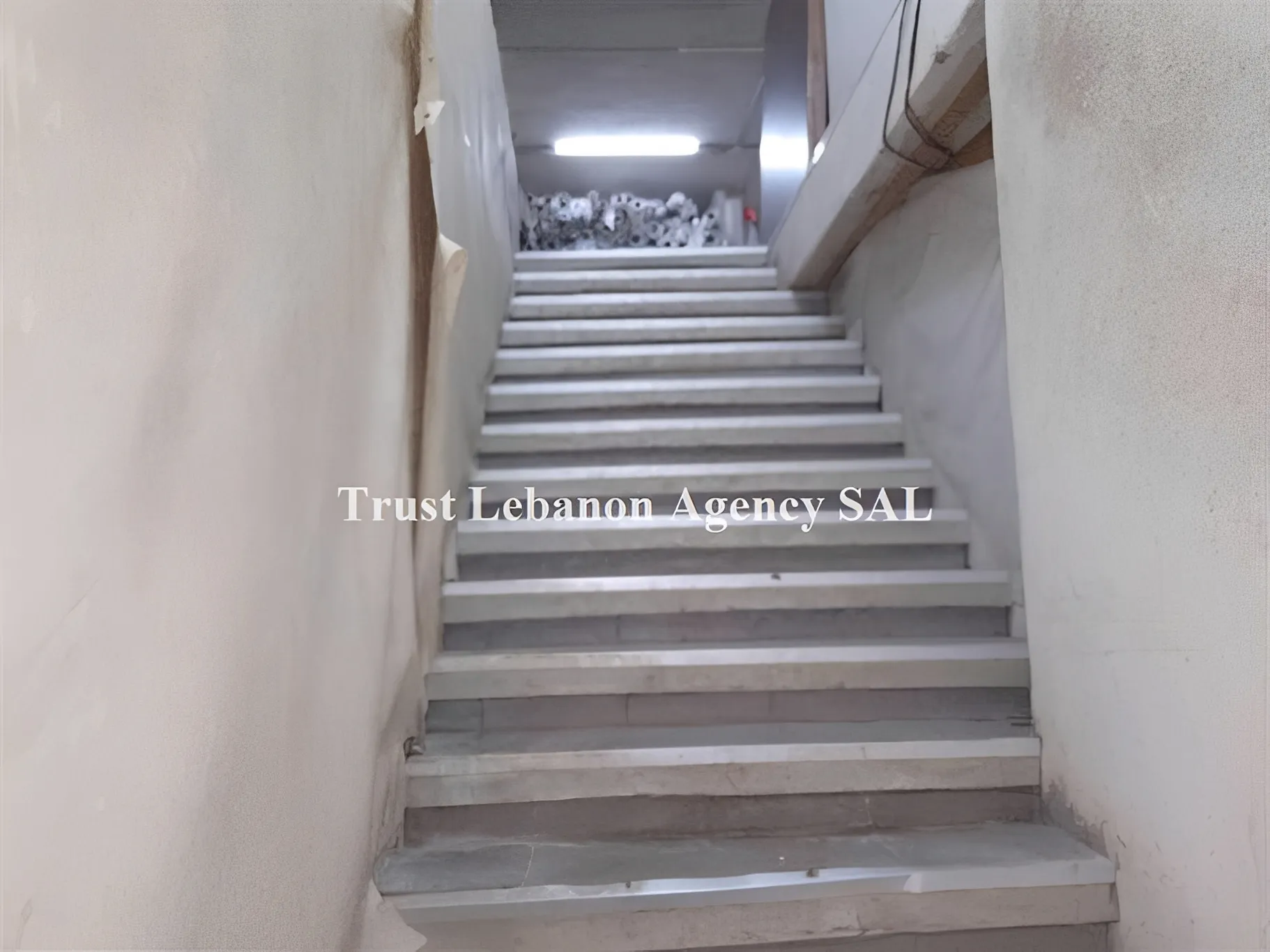 Commercial Property For Sale in Baabda, Haret Hreik
