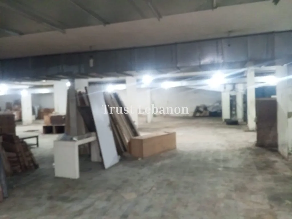Warehouse for rent in Jnah, Lebanon