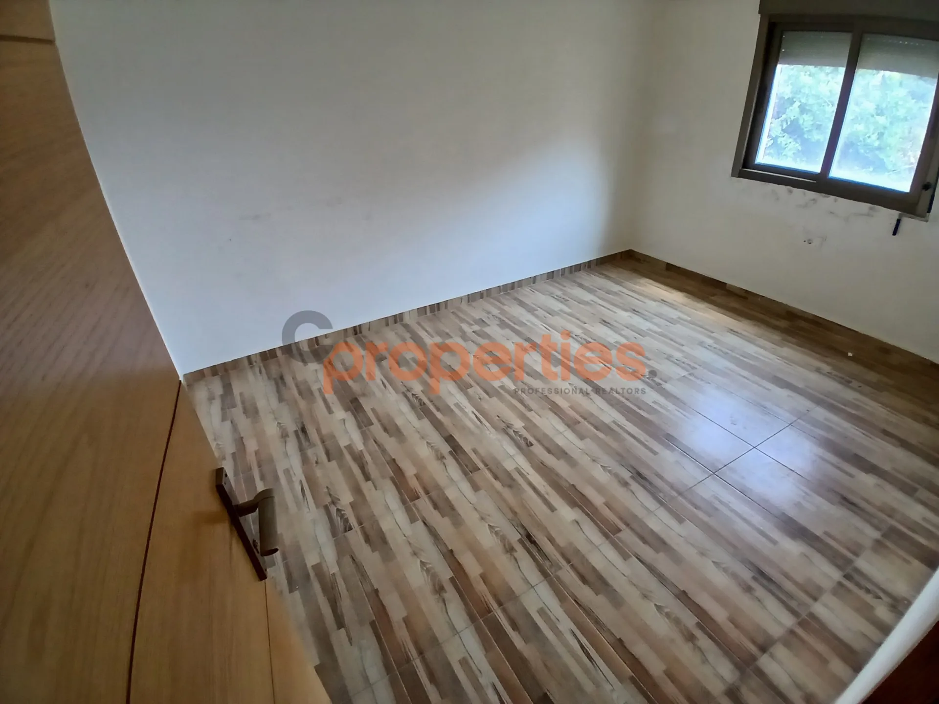 Apartment for Sale in Douar