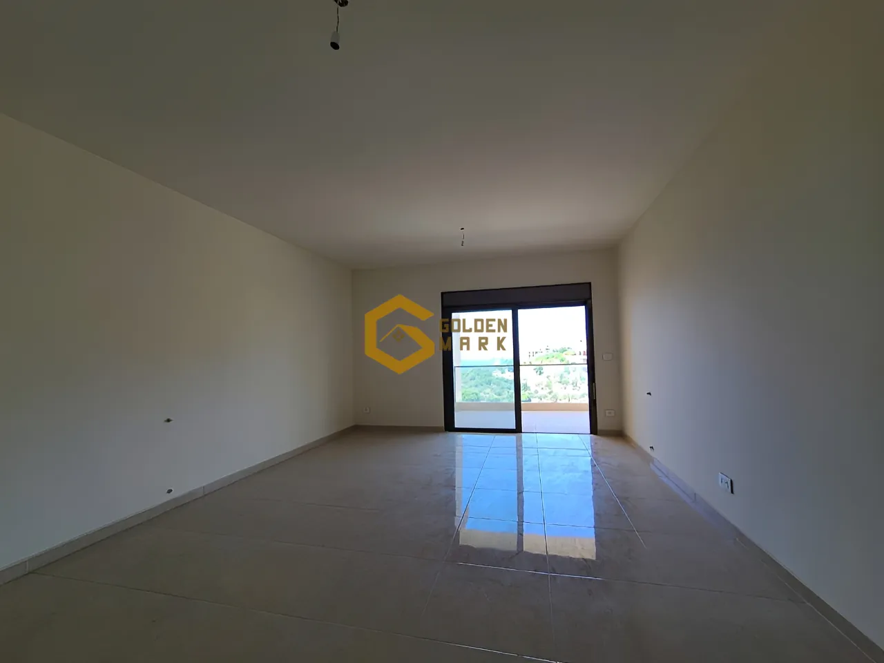 Apartment for Sale in Jeddayel