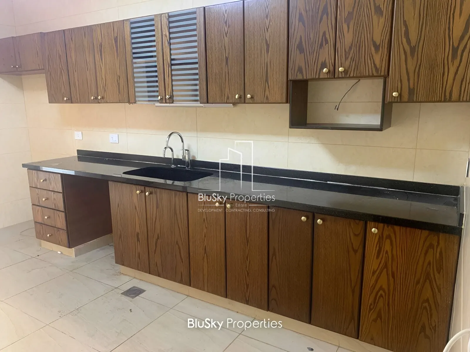 Apartment for Sale in Ghadir