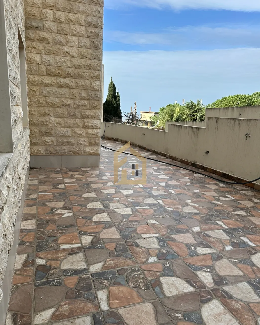 Apartment for sale in Ballouneh, Lebanon - 3 bed, 2 bath