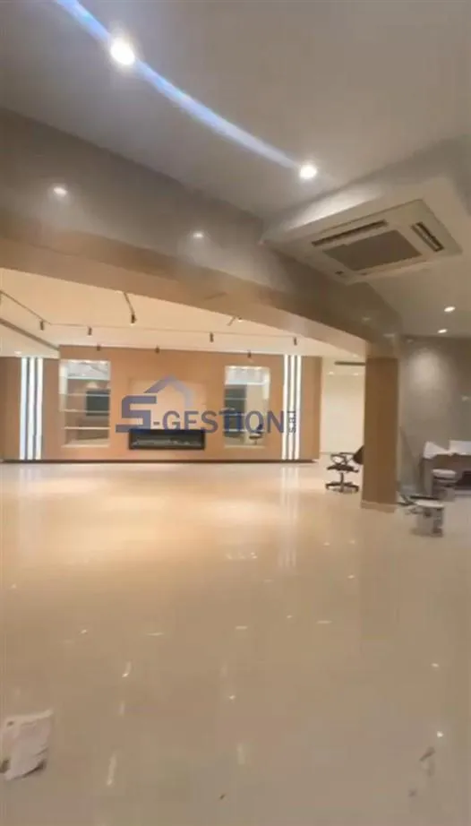 Apartment for Sale in Achrafieh - 3 bed, 4 bath
