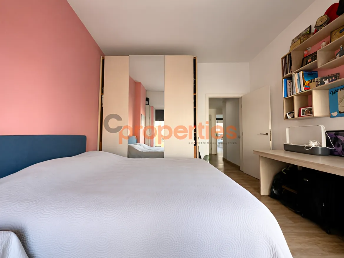 Apartment for Sale in Hamra