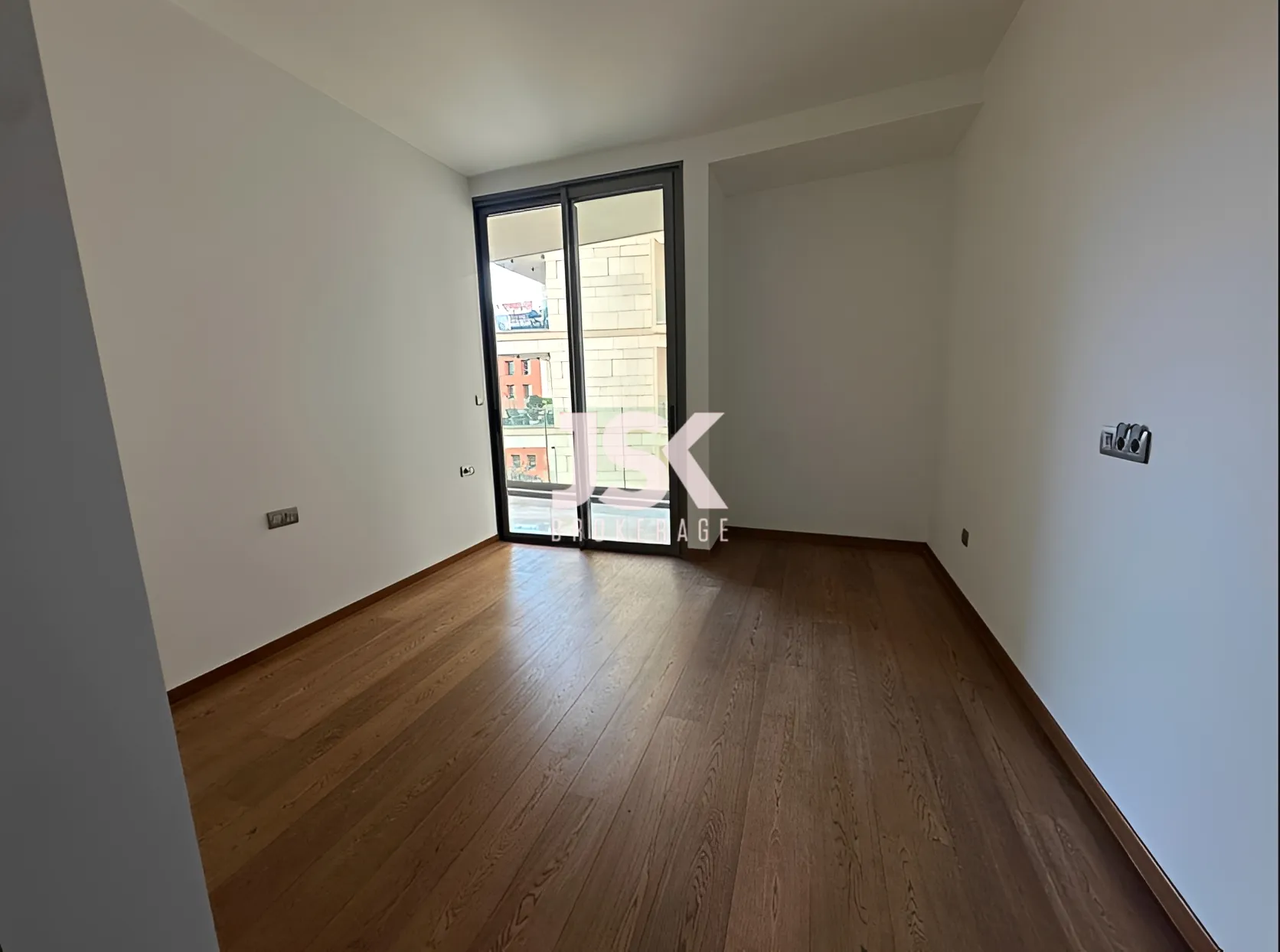 Apartment for Rent in Downtown