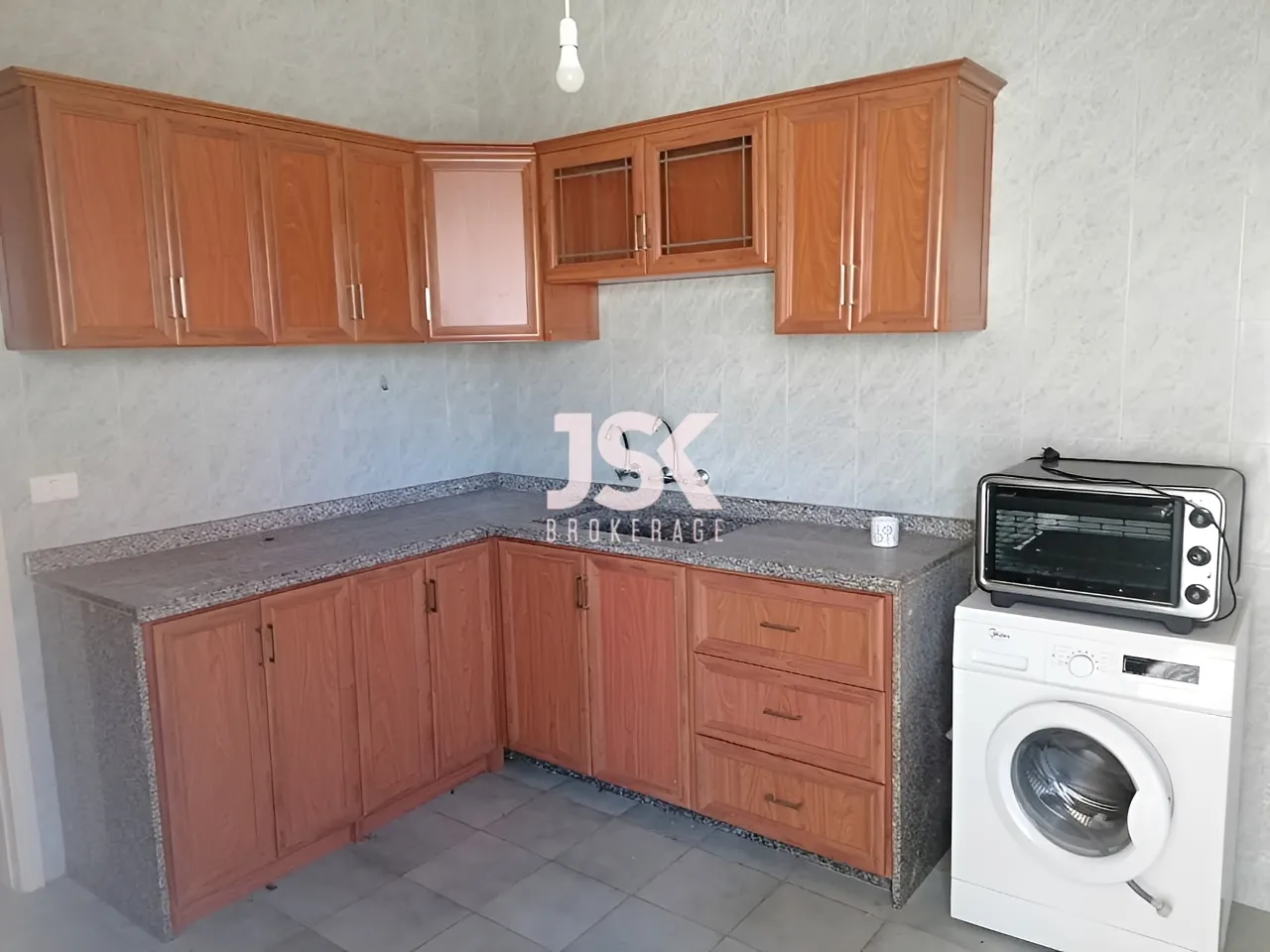 Apartment for Sale in Aamchit