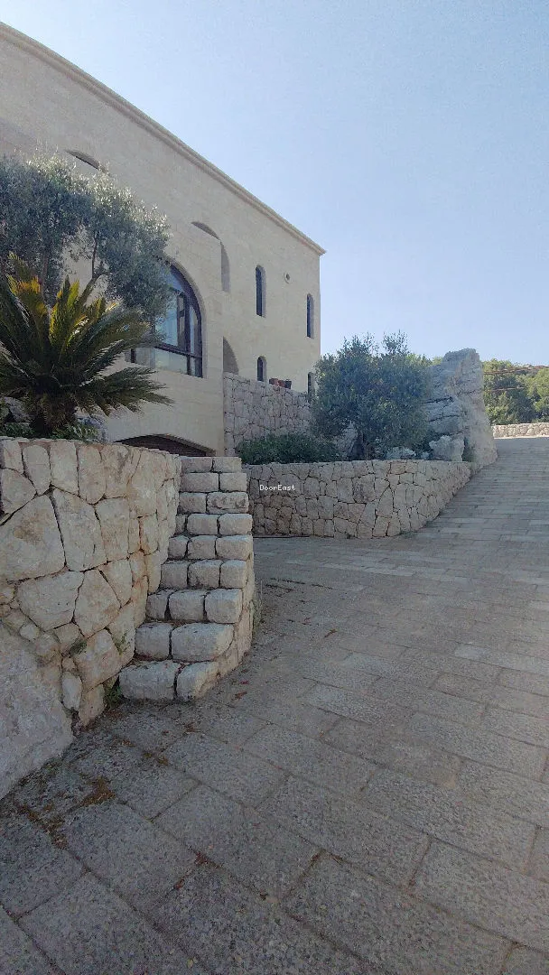 Villa for sale in Ajaltoun, lebanon