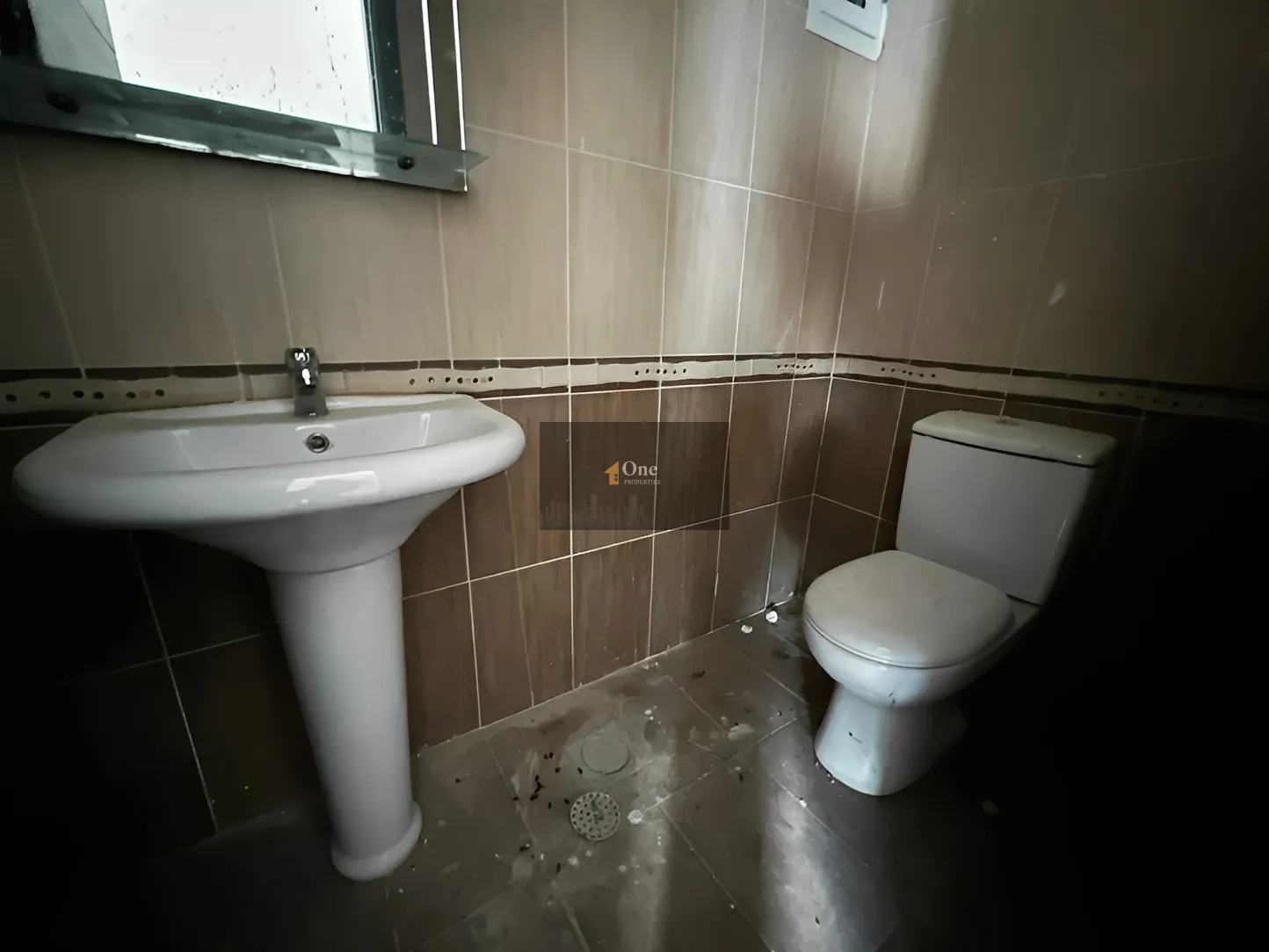 Apartment for Sale in Aamchit, Lebanon - 3 bed, 2 bath