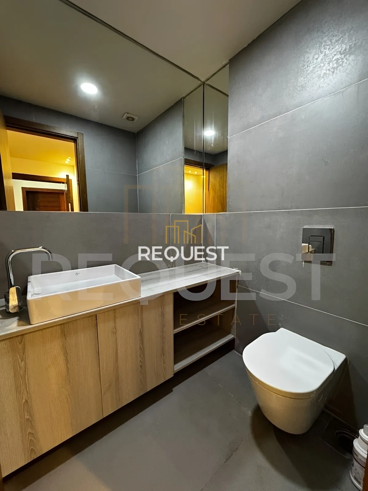 Apartment for rent in Achrafieh