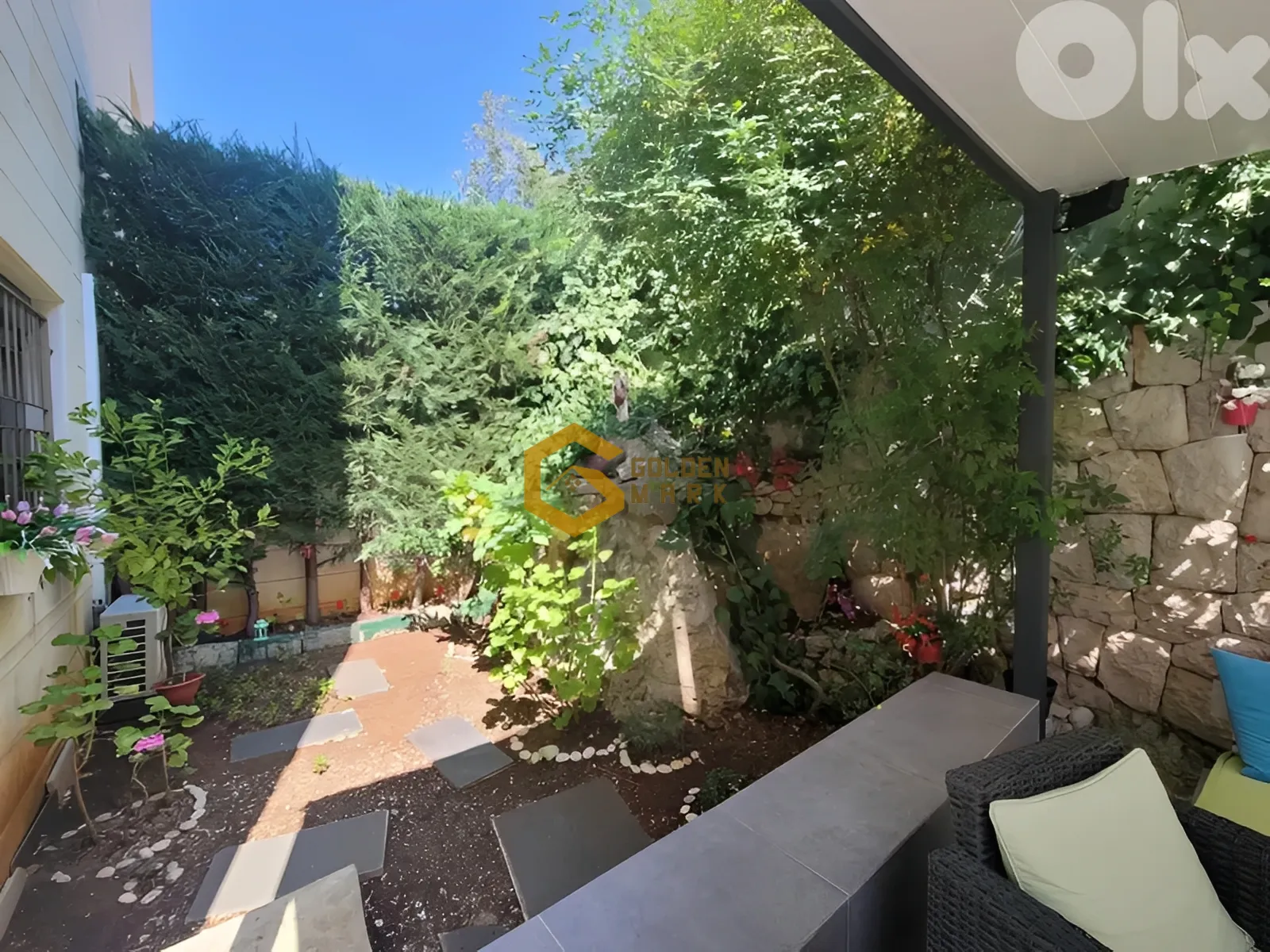 Apartment for Sale in Ballouneh