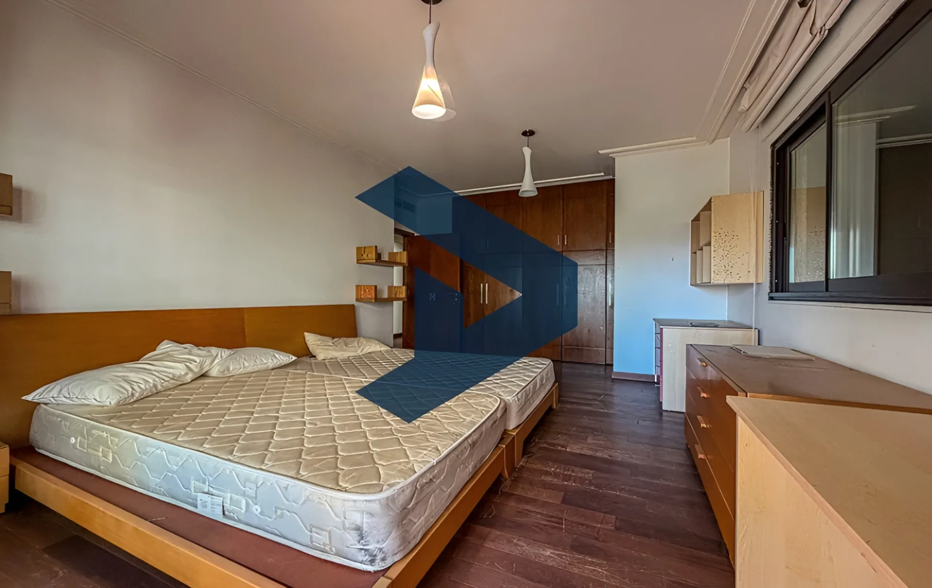 Apartment for rent in Clemenceau, Bayrut, Lebanon