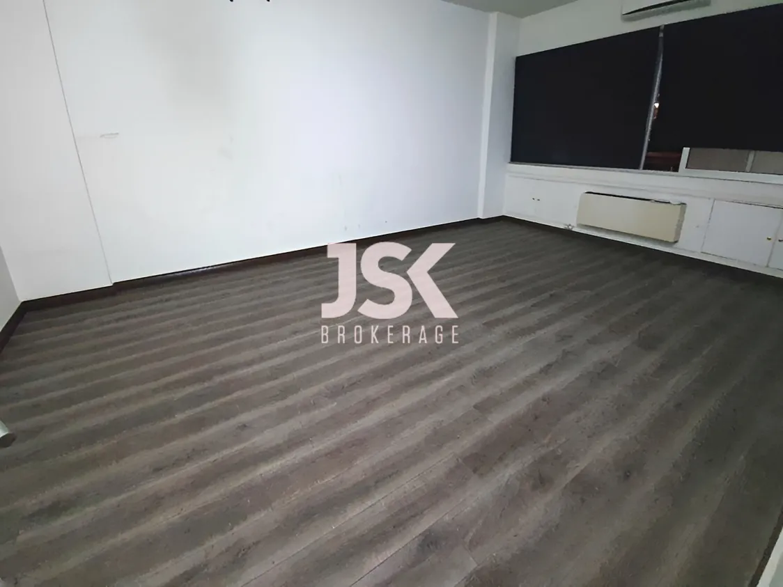 Office for Rent in Daoura