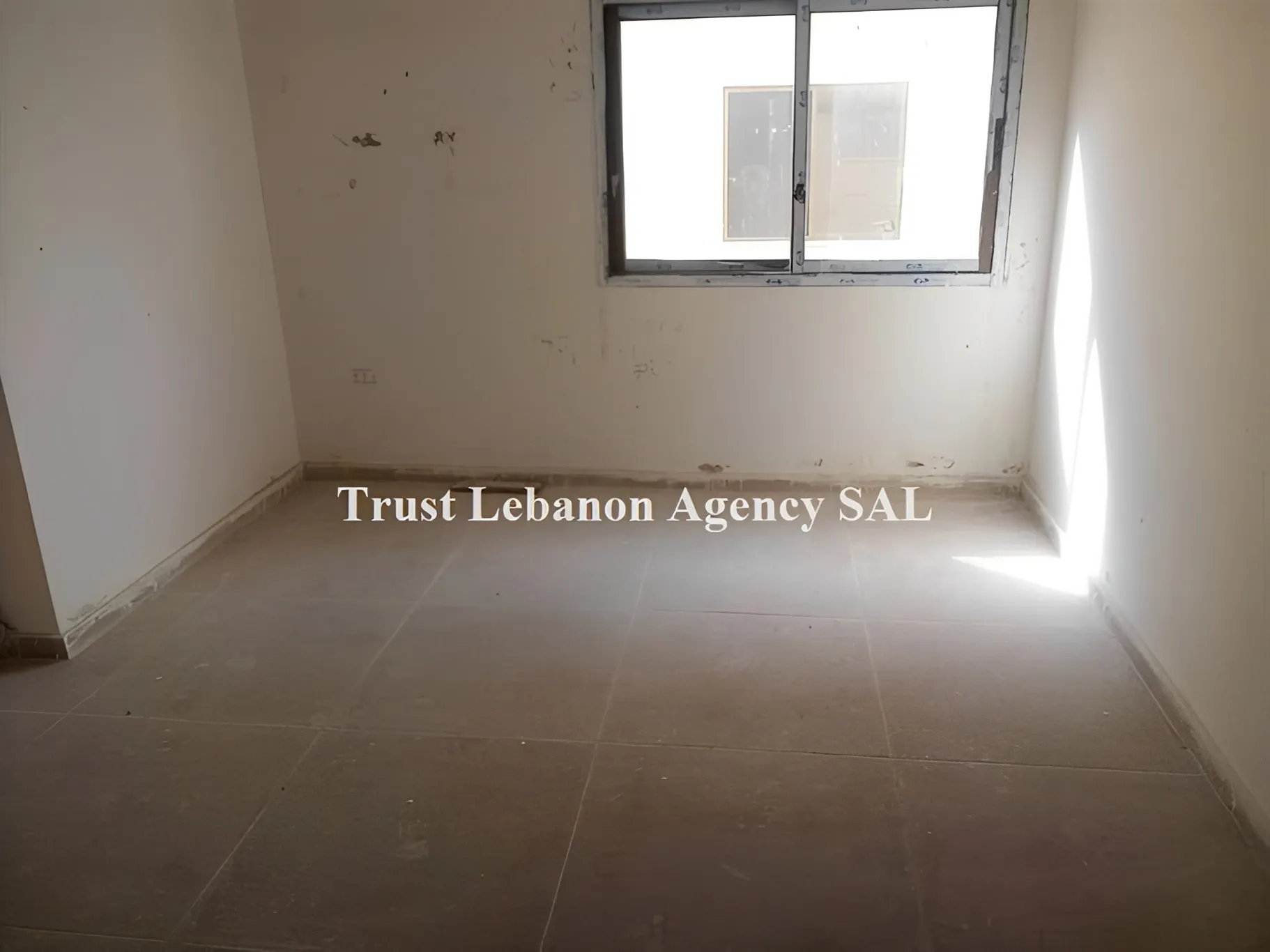 Apartment for Sale in Chouaifet El Aamroussieh