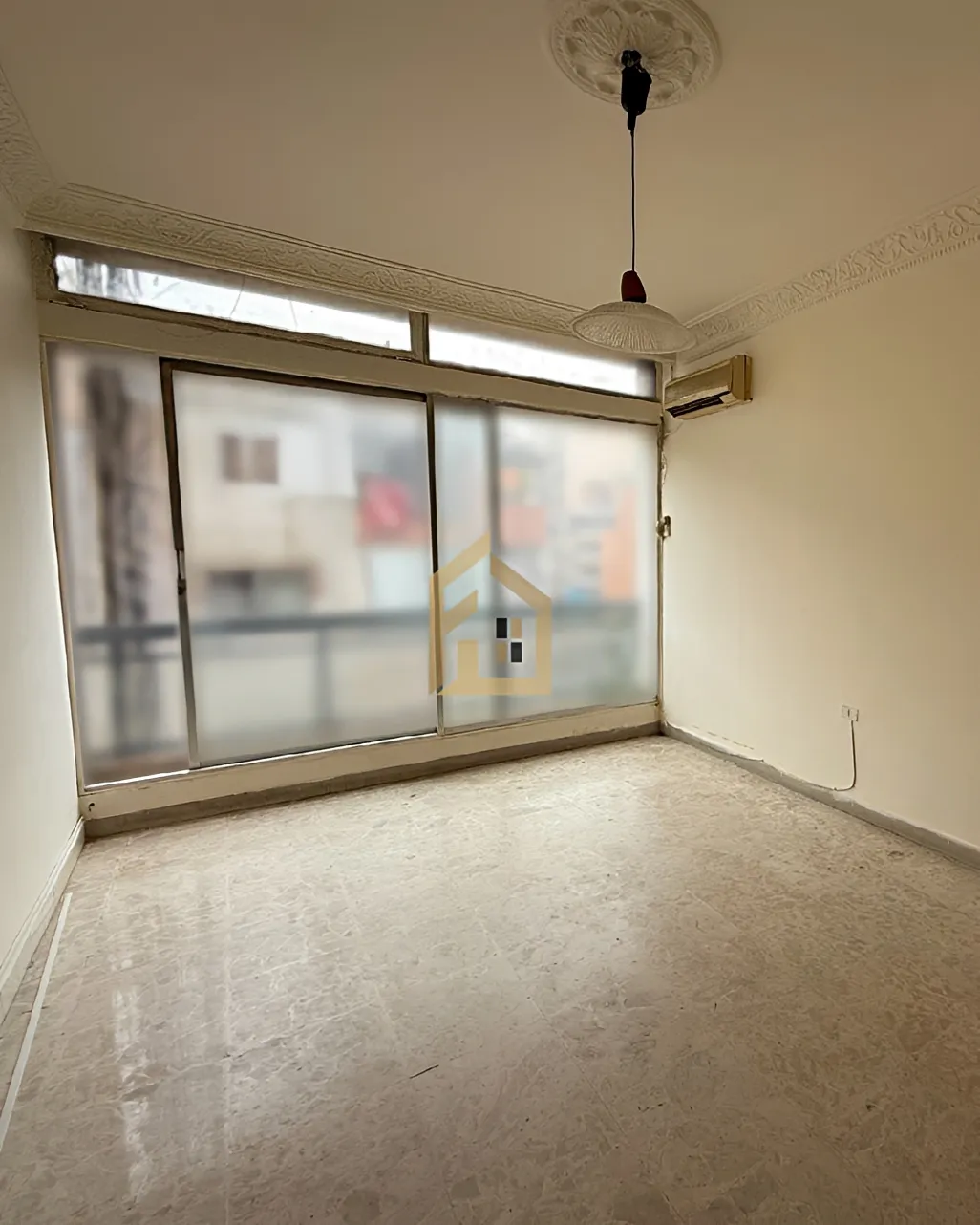 Apartment for rent in Ras Beirut, Beirut, Lebanon - 1 bed, 1 bath
