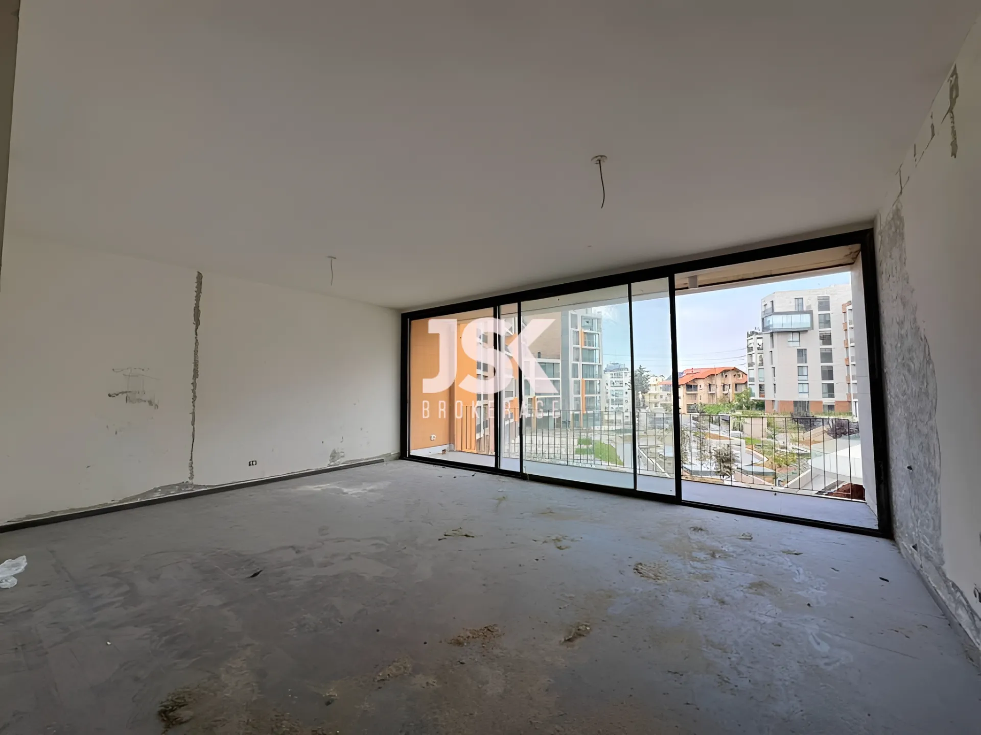 Apartment for Sale in Beit Meri - 3 bed, 4 bath