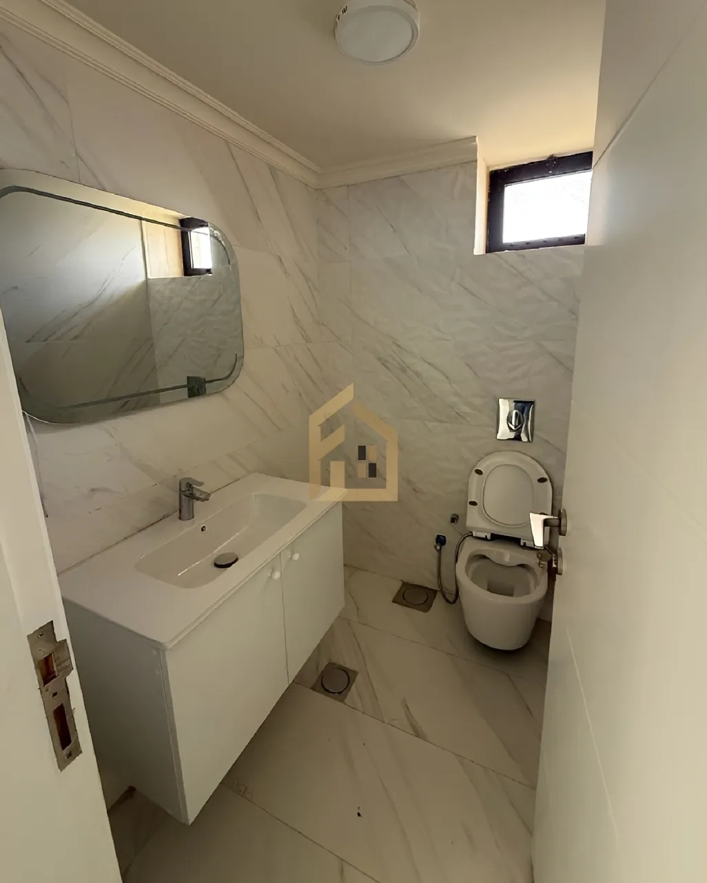 Apartment for rent in Broummana, Lebanon - 2 bed, 3 bath