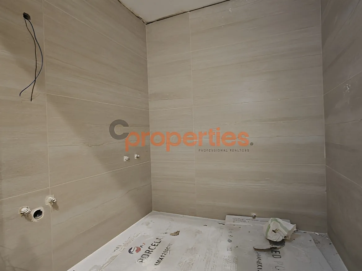 Apartment for Sale in Forn El Chebbak