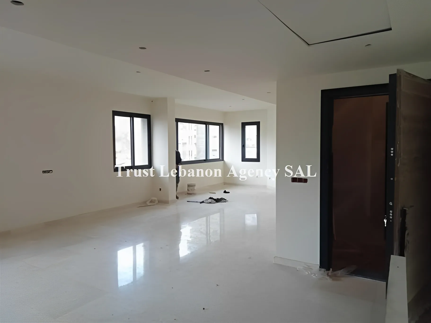 Apartment for Sale in Achrafieh, Jeitaoui