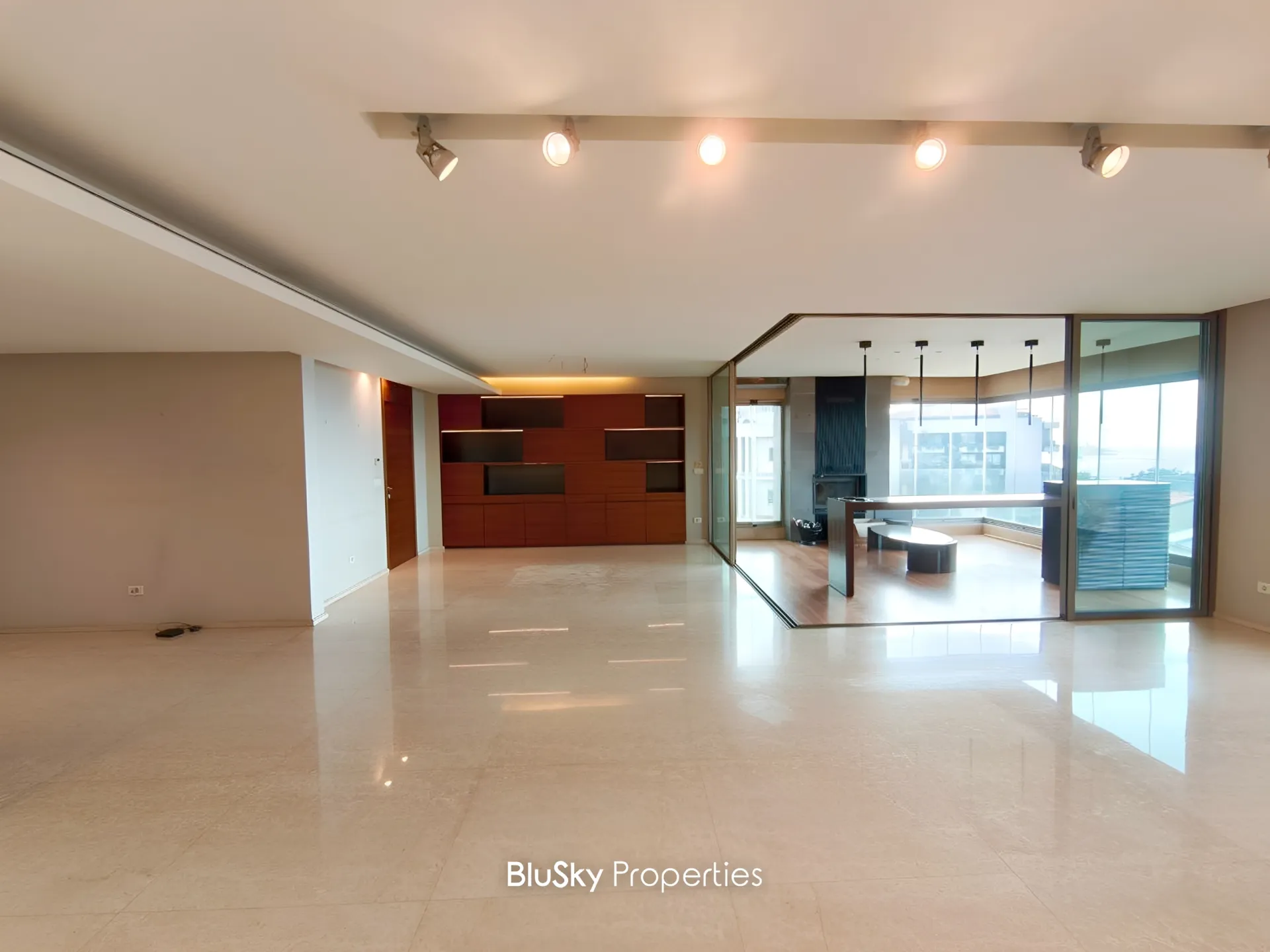 Apartment for sale in Mtayleb