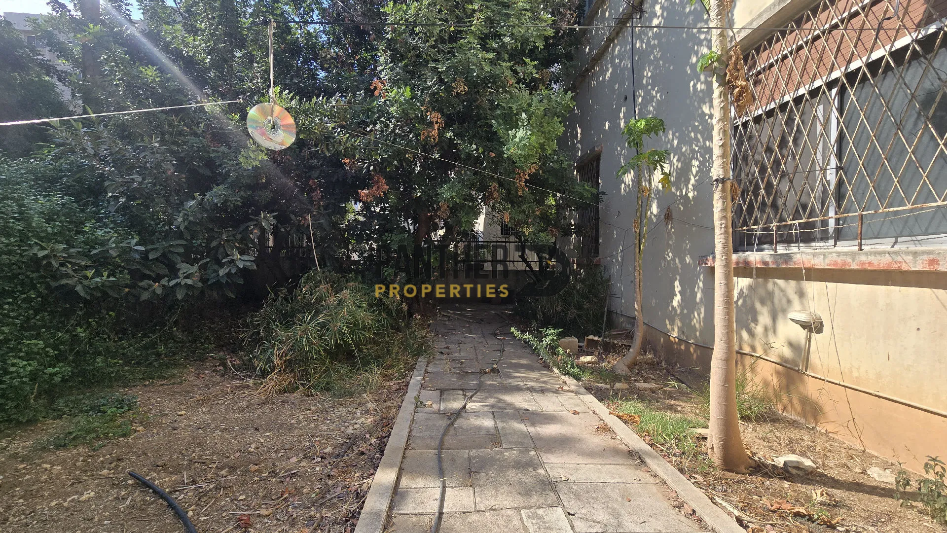 Villa for sale in Hadath, lebanon