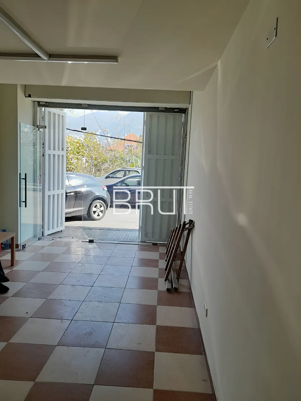 Shop For Sale in Jounieh