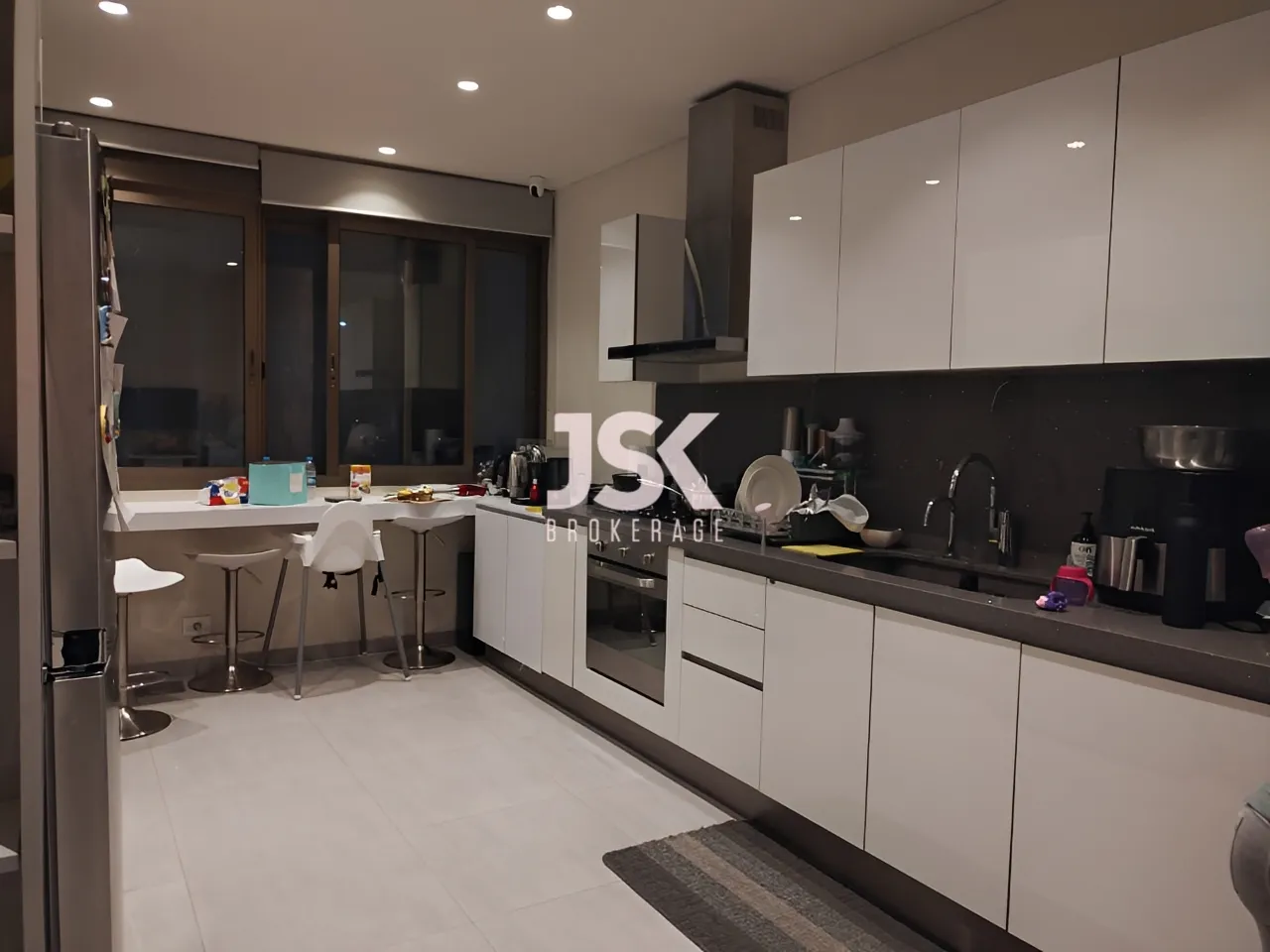 Apartment for Sale in Adma w Dafnah