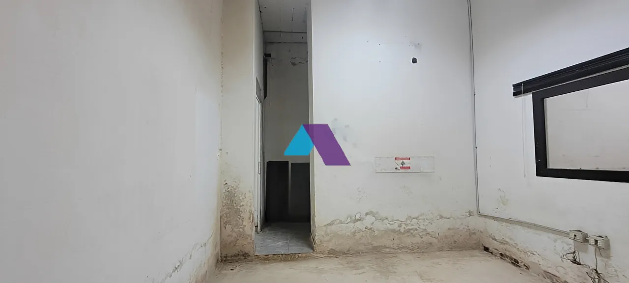 Office for Sale in Zalqa