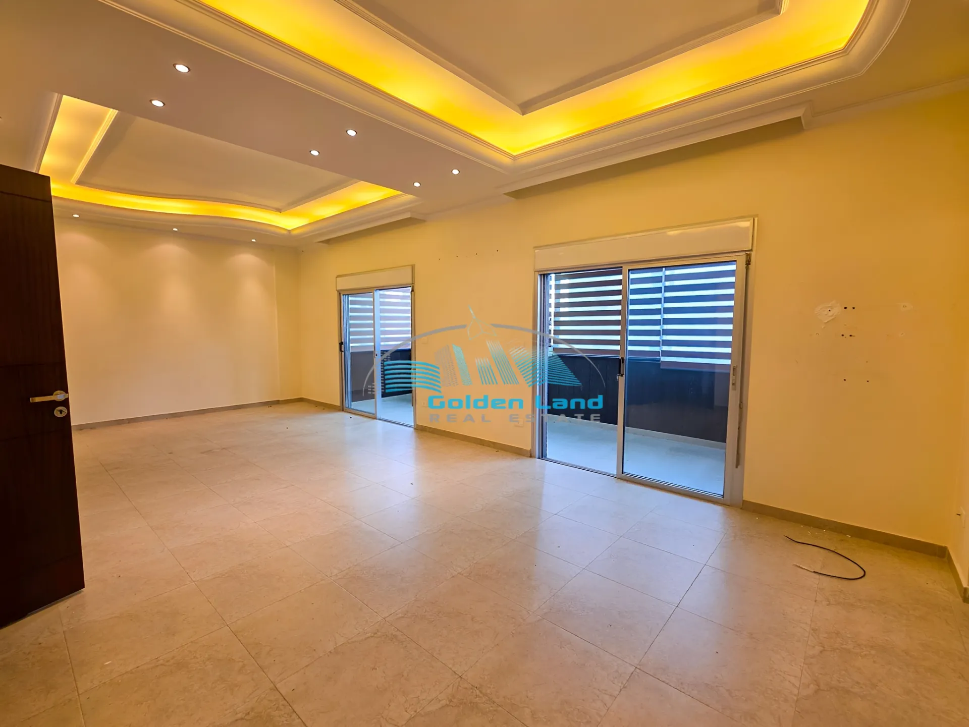 Apartment for Rent in Qornet El Hamra