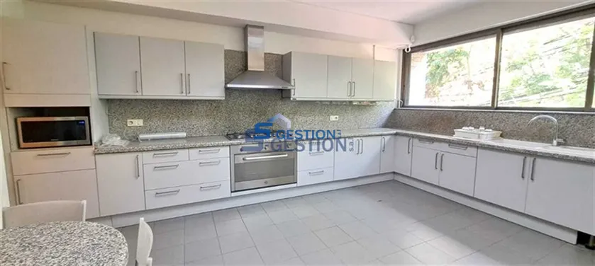 Apartment for Rent in Achrafieh