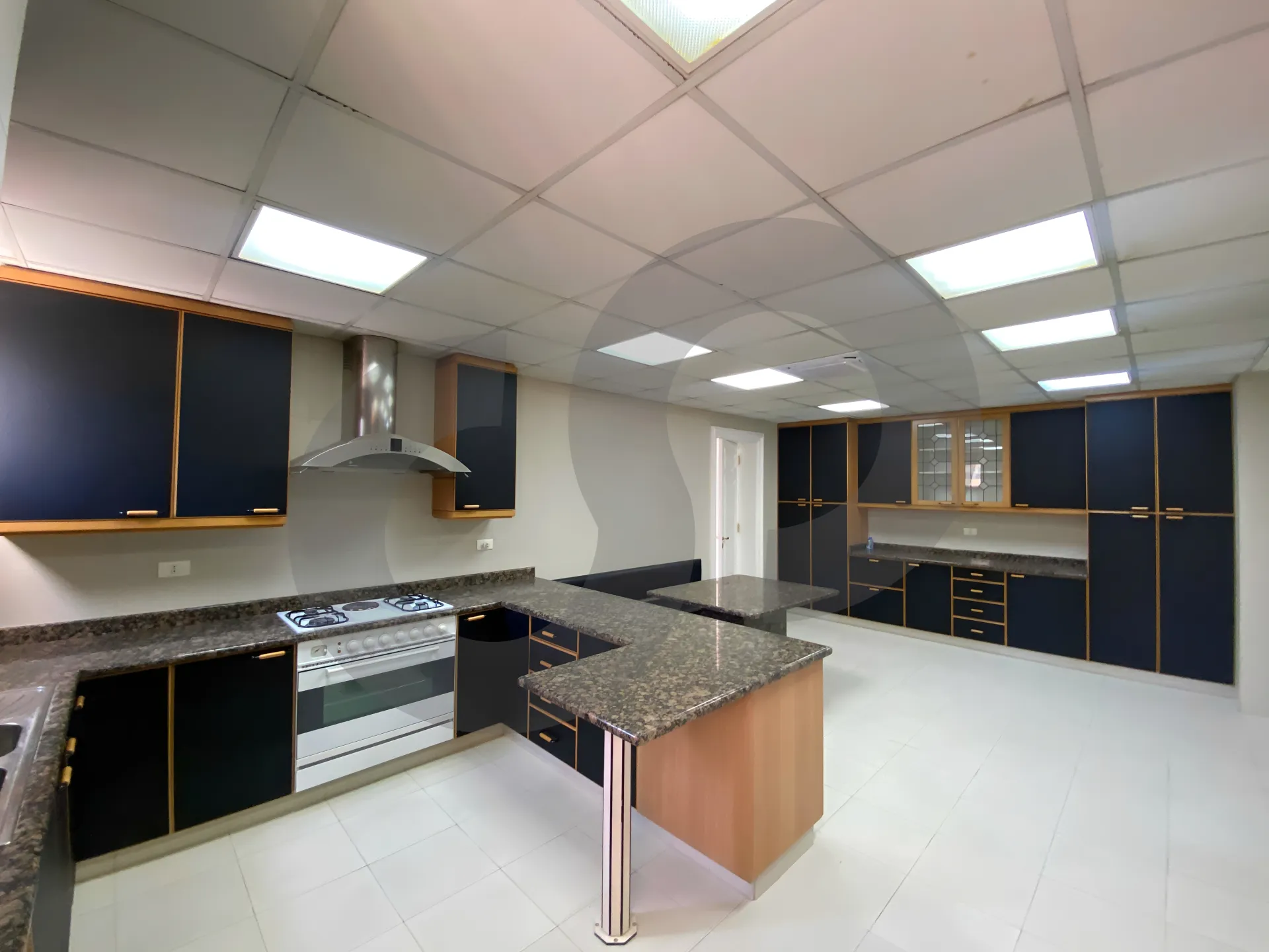 Apartment for Sale in Ramlet el Bayda