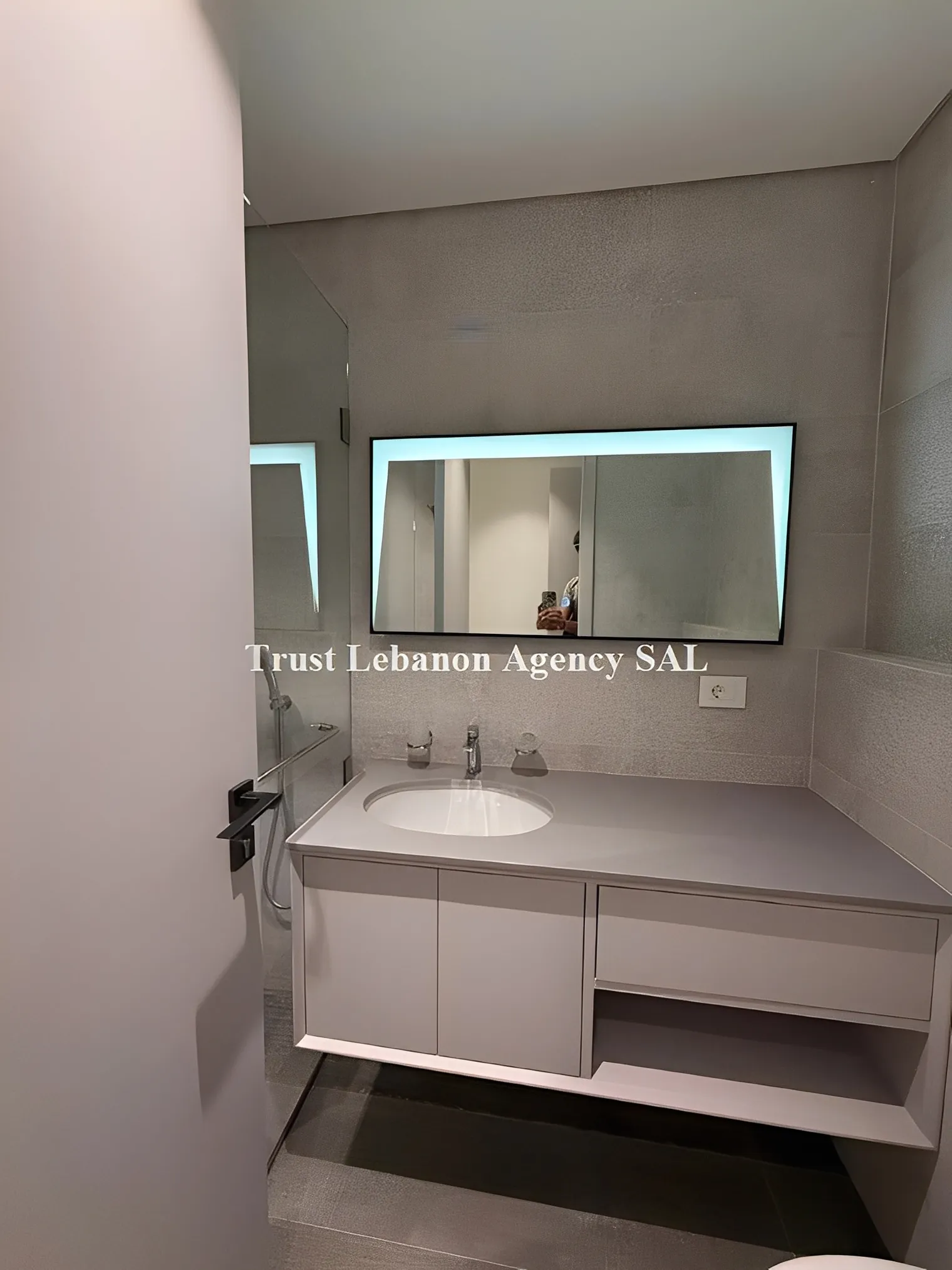 Apartment for Rent in Ashrafieh Beirut Lebanon - 2 bed, 2 bath