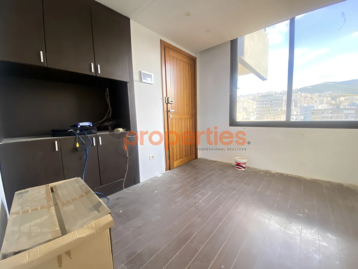 Office for Rent in Zalqa