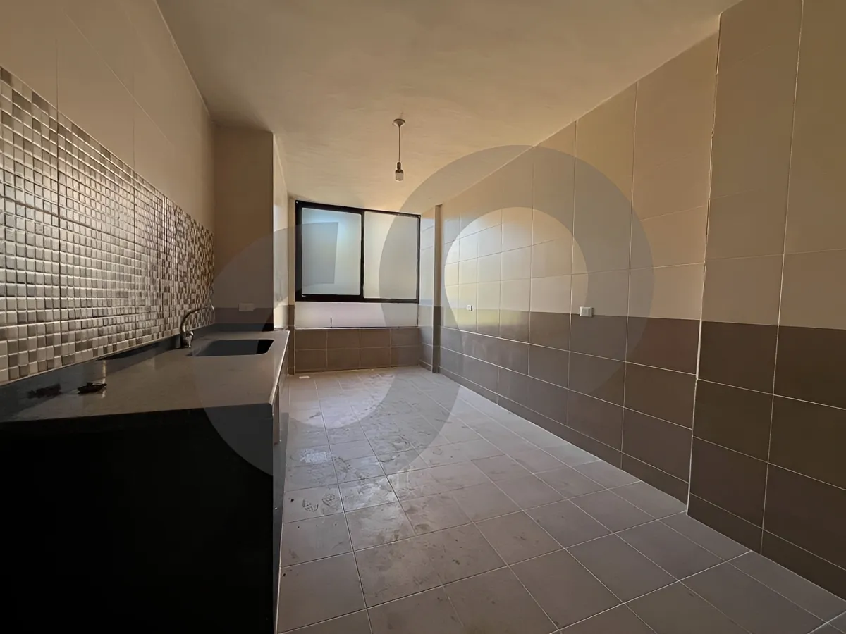Apartment for Sale in Aaramoun, Lebanon - 2 bed, 2 bath