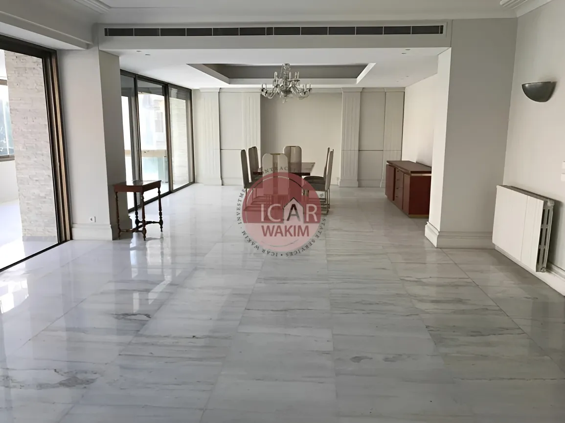Apartment for rent in Achrafieh, Beirut, Lebanon - 4 bed, 4 bath