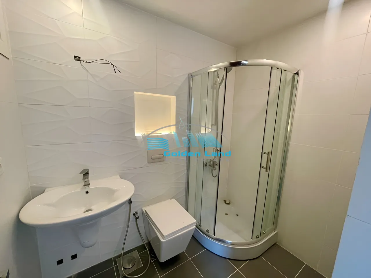 Apartment for Sale in Sahel Aalma