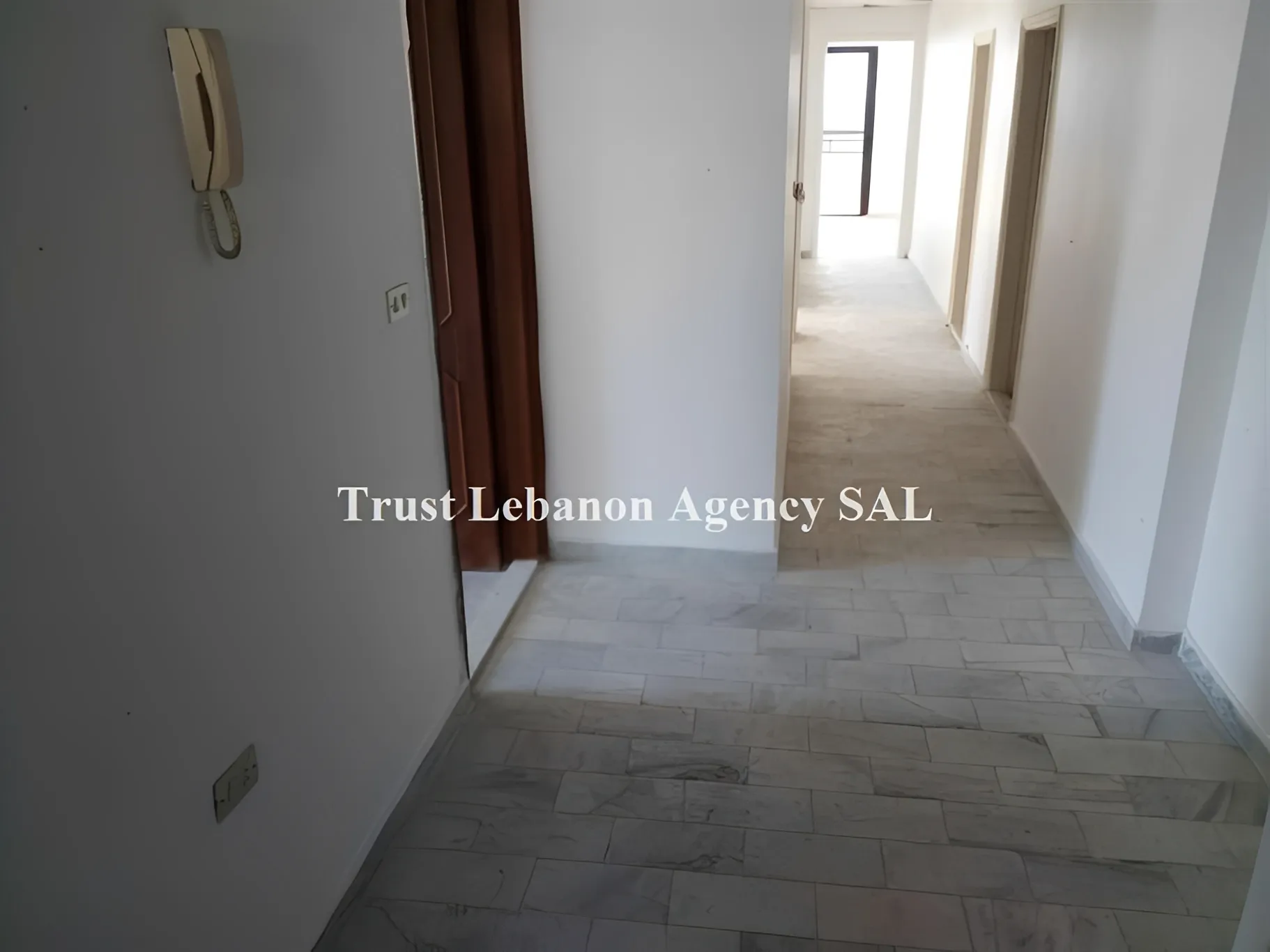Apartment for Sale in Aramoun Alay