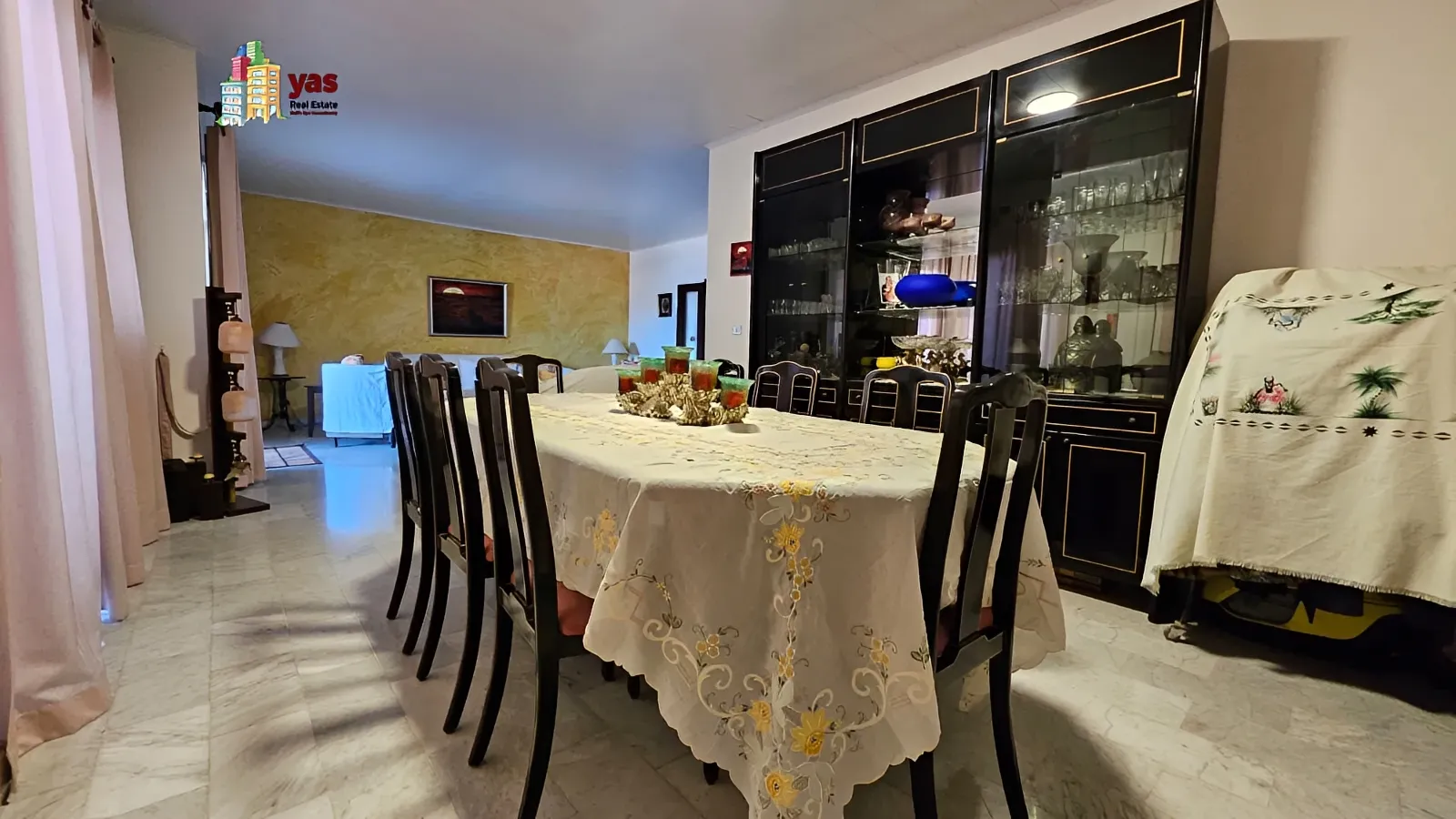 Apartment for Sale in Ballouneh